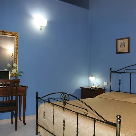 Sorella Luna Bed & Breakfast Syracuse Exterior photo